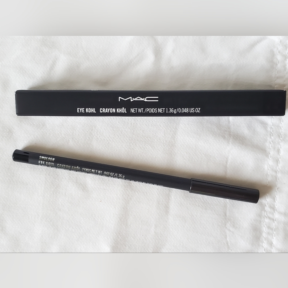 NIB MAC Eye Kohl Eyeliner in Intense Black